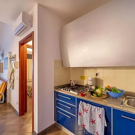 Spacious On 2 Levels With Balcony *